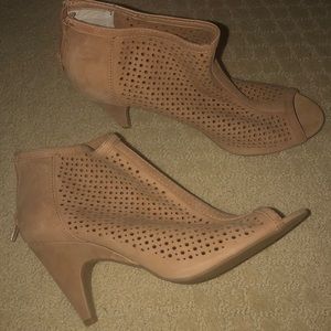 INC INTERNATIONAL CONCEPTS BOOTIE